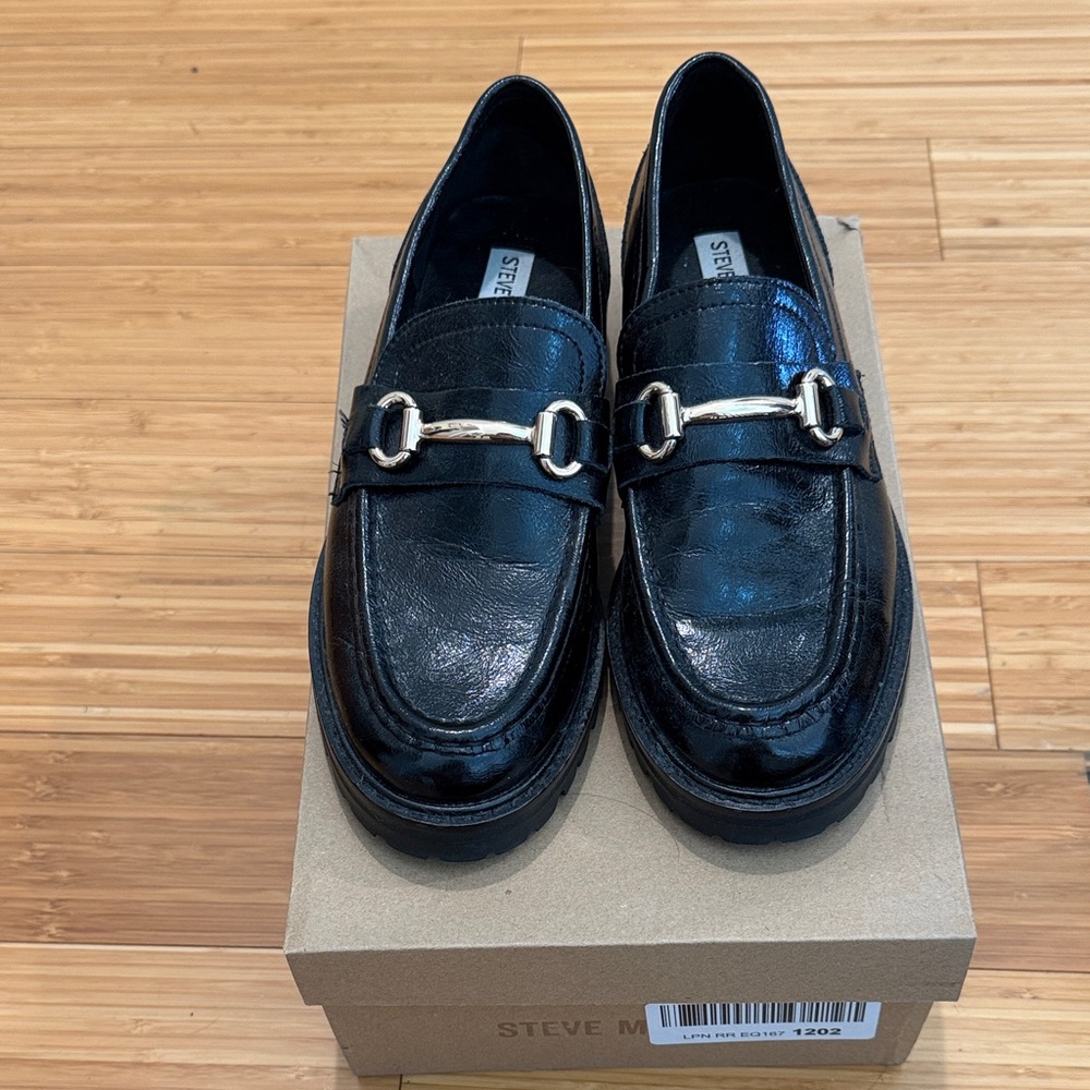 Steve Madden Mistor Black Leather Loafers with Gold Accents